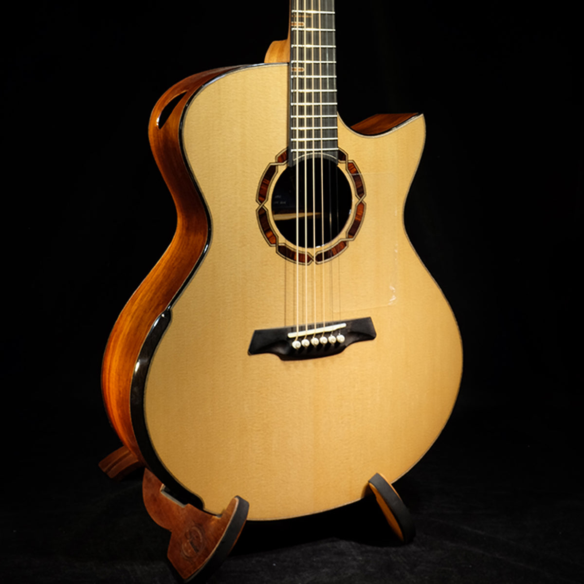 Blue Label | MJ Sitka Spruce Mexican Cocobolo | #9 Hold
