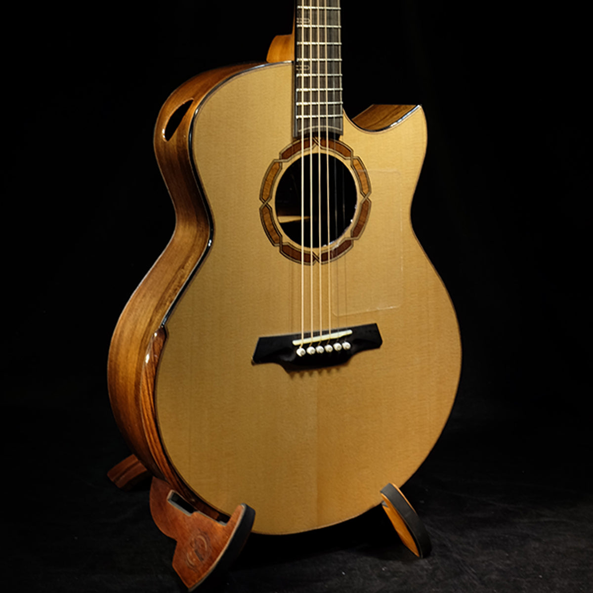 Blue Label | SJ Sitka Madagascar Rosewood | #19 Hold