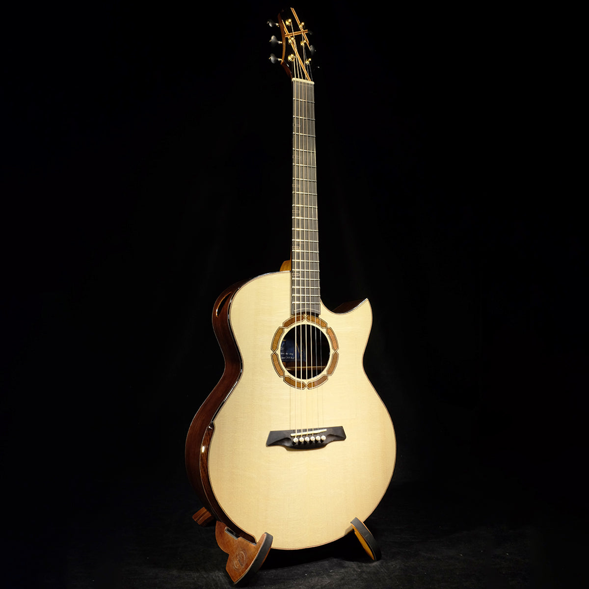 Blue Label | SJ Swiss Moon Madagascar Rosewood | #20