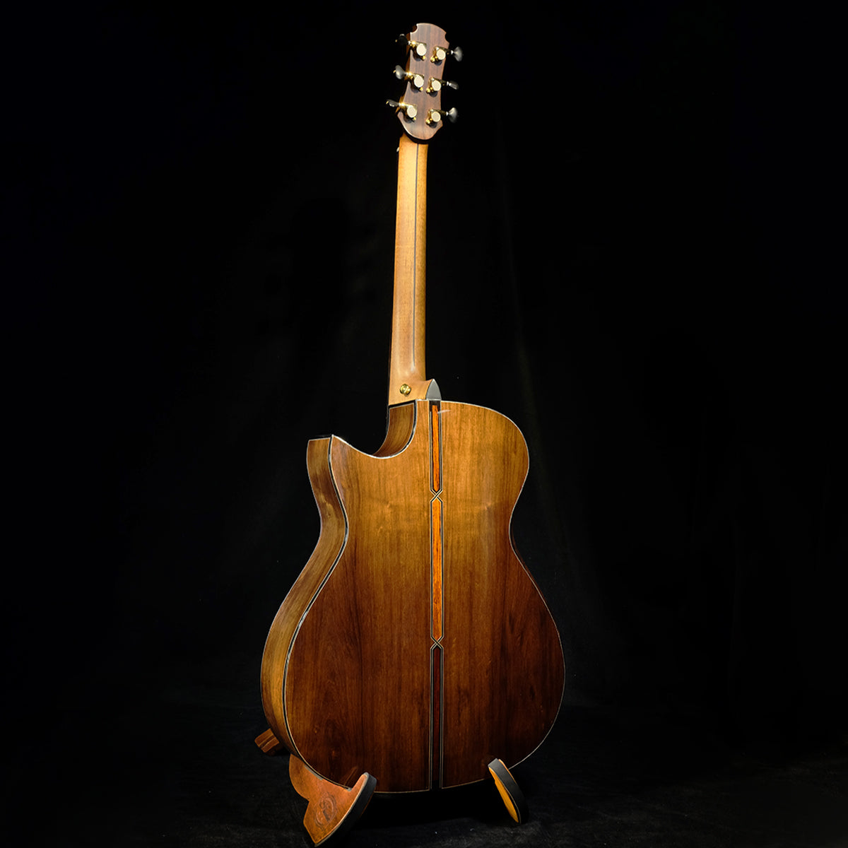 Blue Label | Deep OM Sitka Madagascar Rosewood | #21 Hold