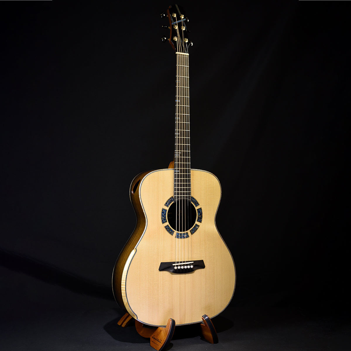 Blue Label | Deep OM Adirondack Ancient Bog Oak #151 | Hold
