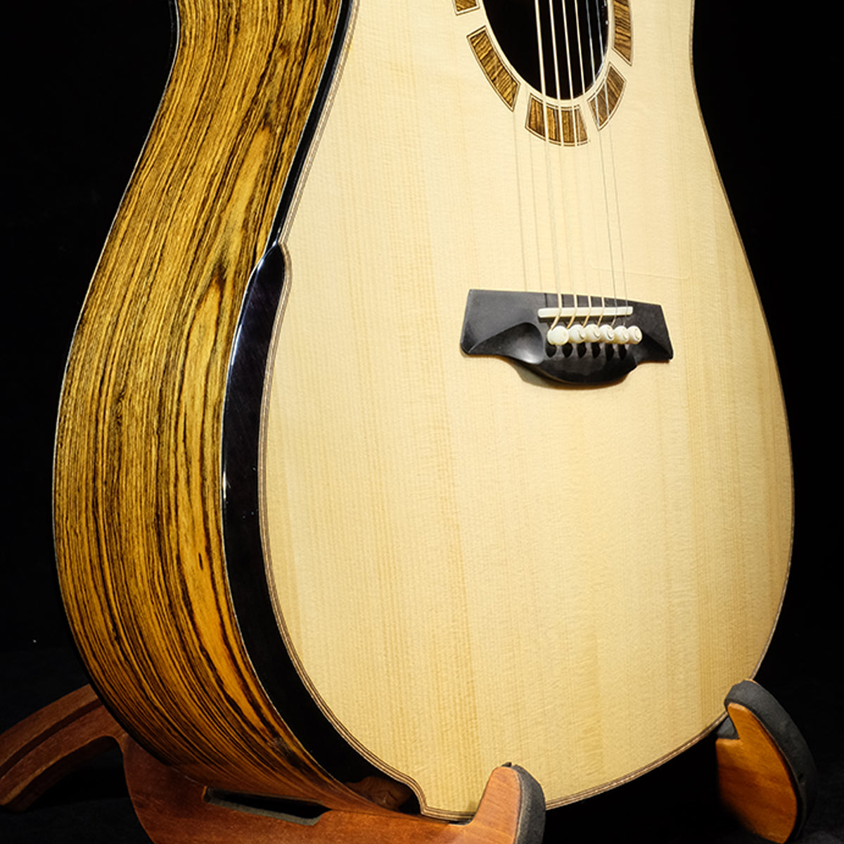 Blue Label | MD Adirondack Mexican Bocote | #195 Hold