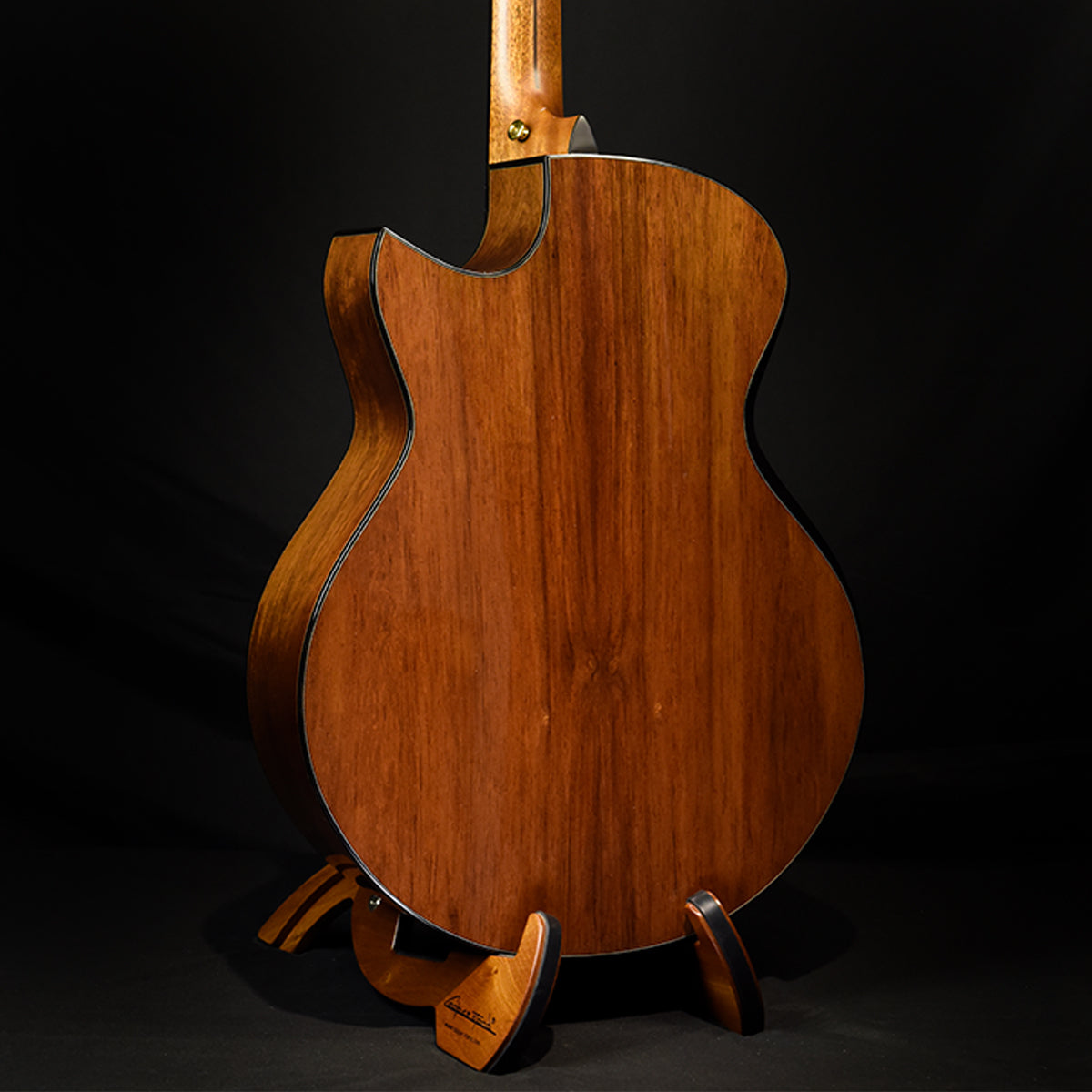 Blue Label | SJ Torrefied Adirondack Madagascar Rosewood Falcate | #225 GuitartoGo