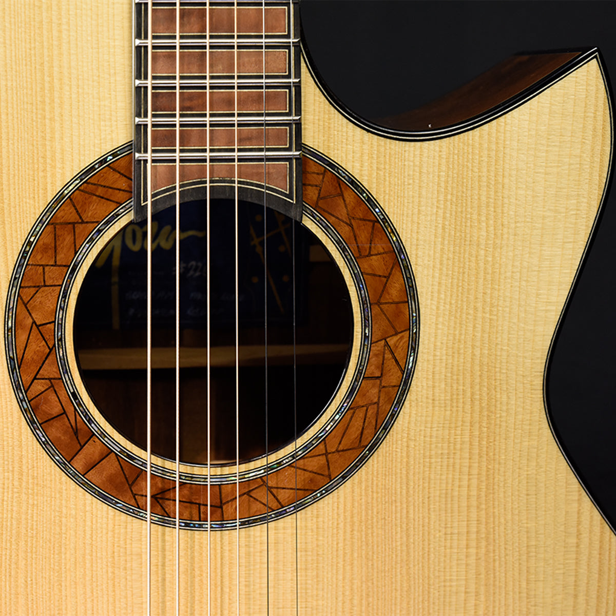 Blue Label | SJ Torrefied Adirondack Madagascar Rosewood Falcate | #225 GuitartoGo
