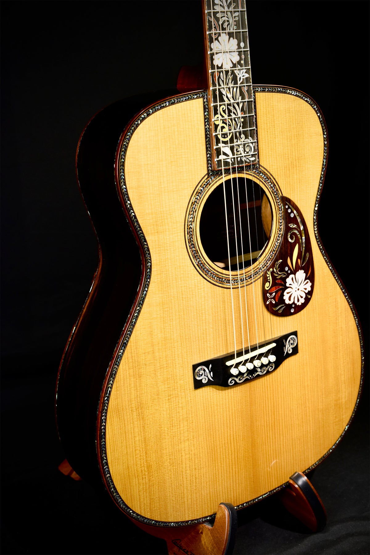 When Archive Matters — Hozen Guitars