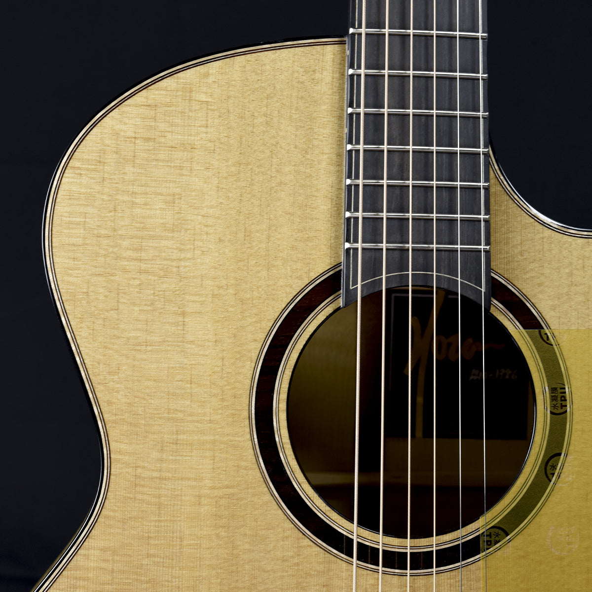 Black Label | SJ Sitka Spruce Flamed Maple
