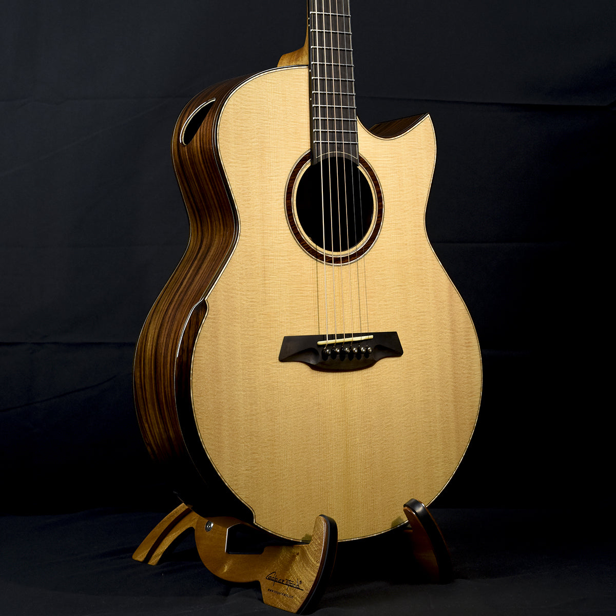 Black Label | SJ Sitka Spruce Indian Rosewood