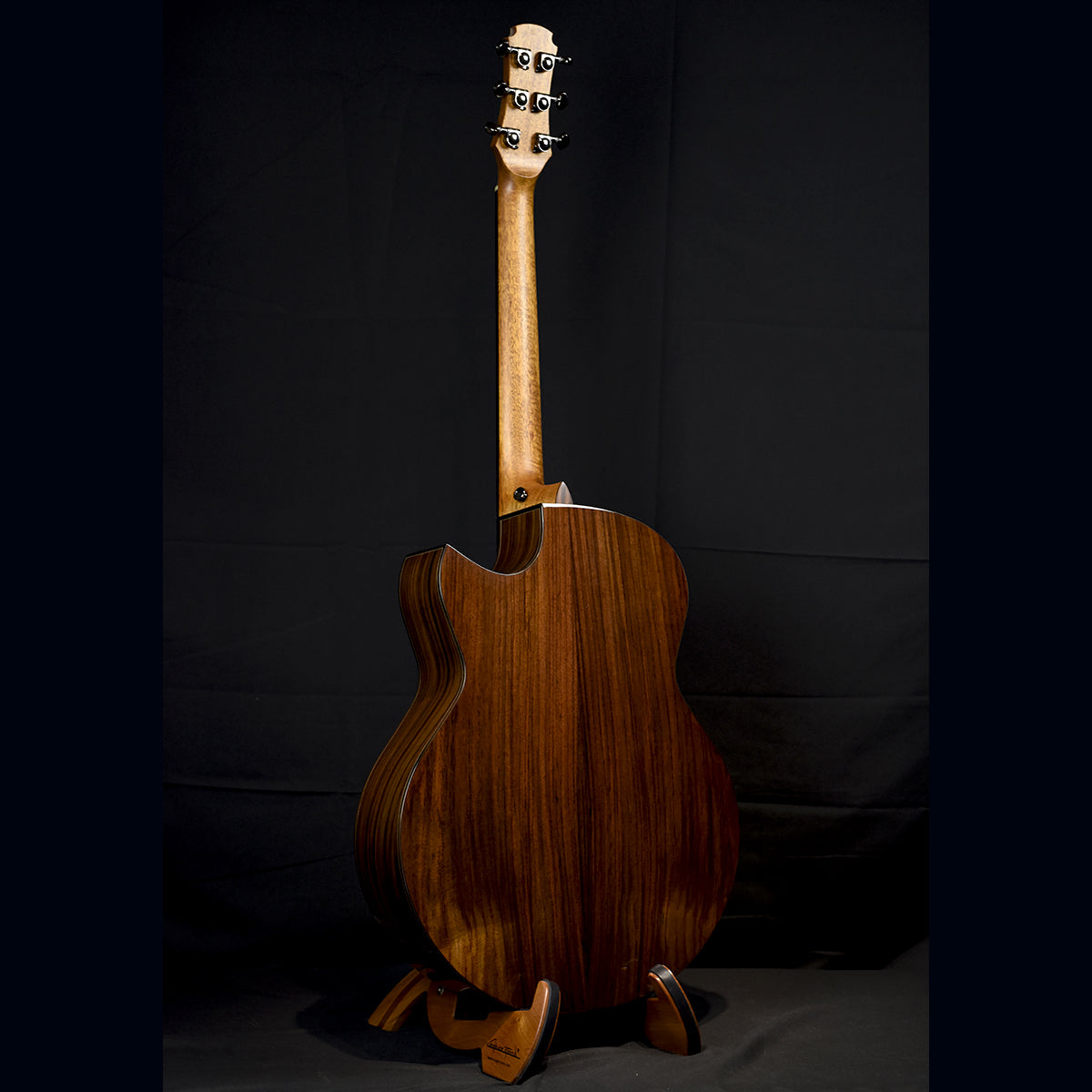 Black Label | SJ Sitka Spruce Indian Rosewood