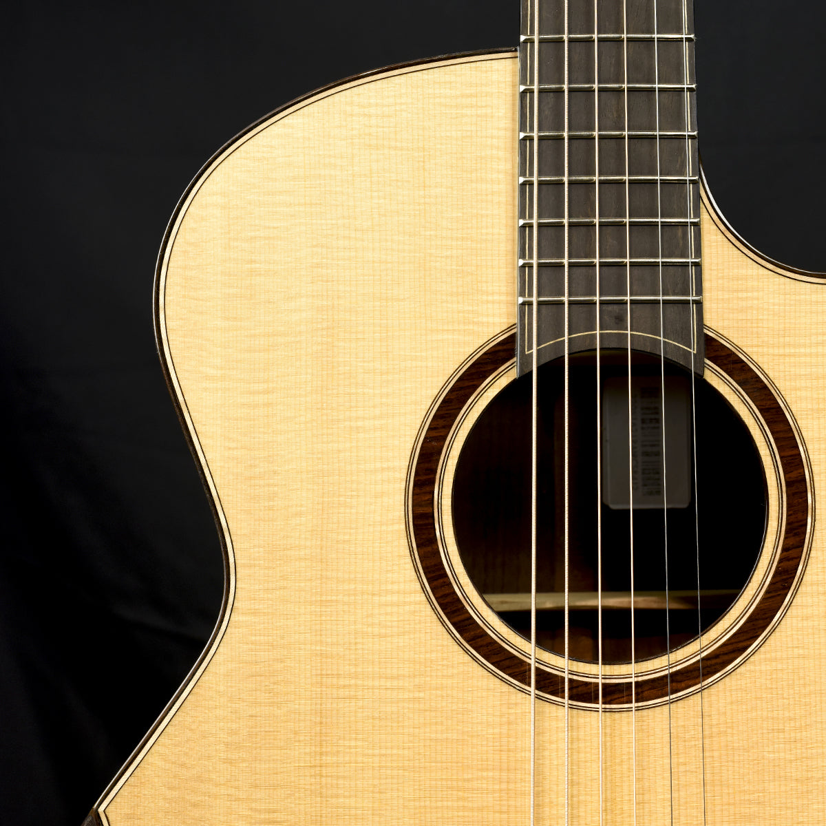 Black Label | SJ Sitka Spruce Indian Rosewood