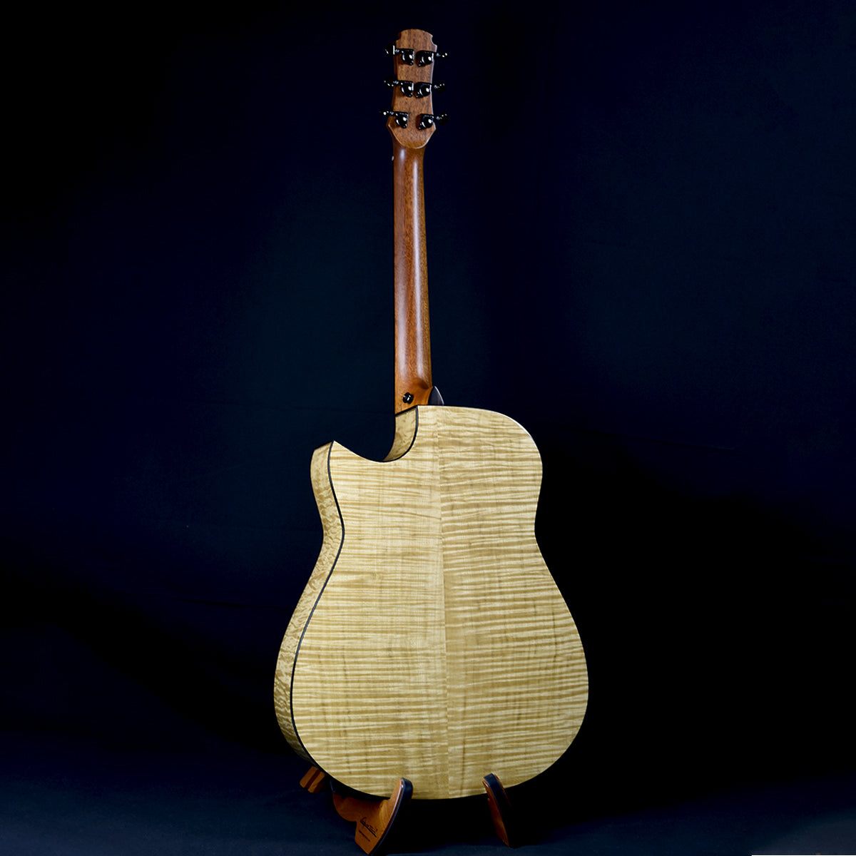 Black Label | MD Sitka Spruce Flamed Maple
