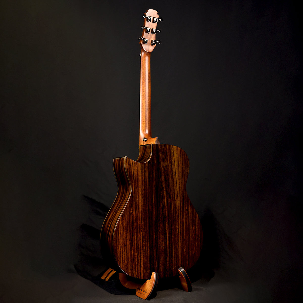 Black Label | Deep OM Sitka Spruce Indian Rosewood Fan Fret