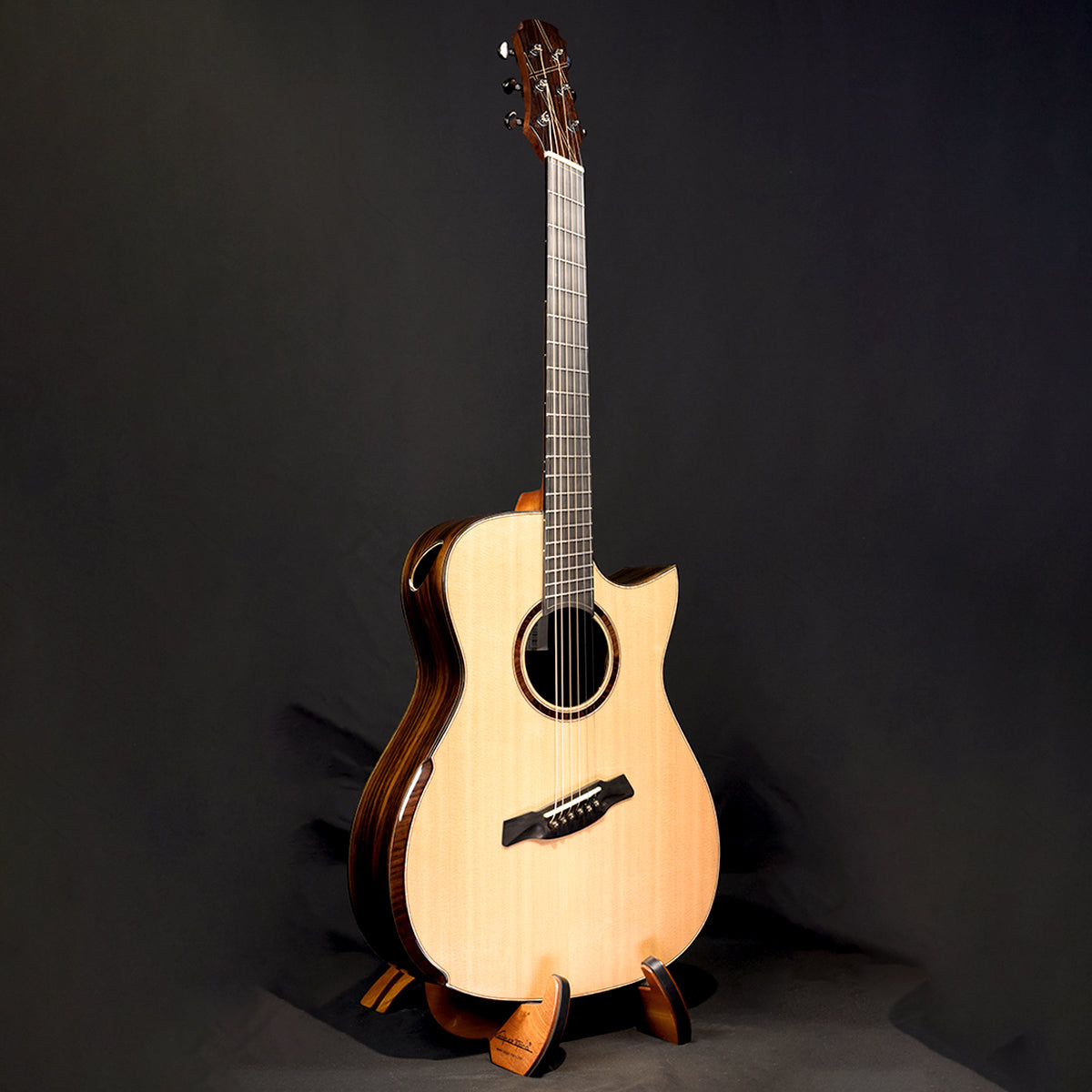 Black Label | Deep OM Sitka Spruce Indian Rosewood Fan Fret