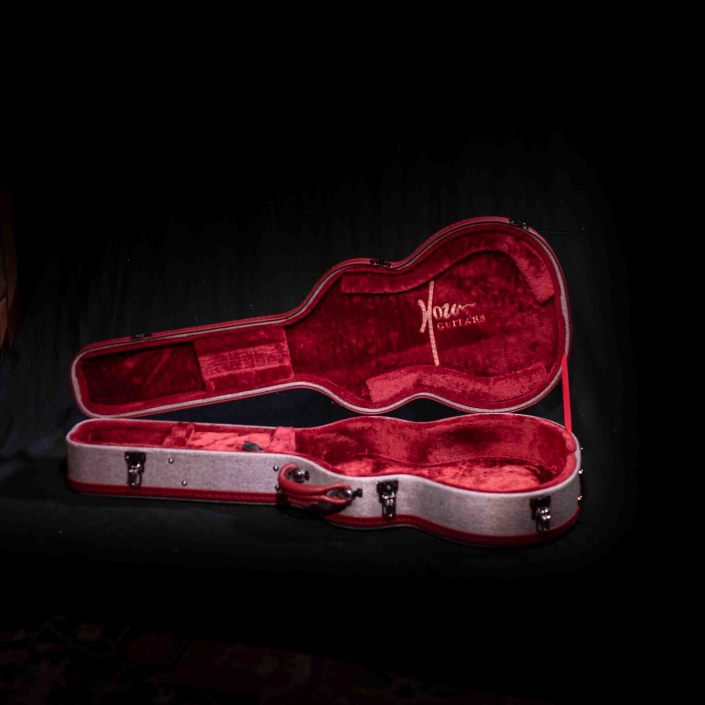 Hozen Guitars Red Label Hardcase