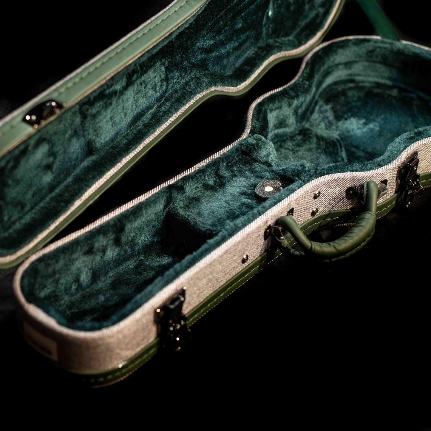 Hozen Guitars Green Label Ukulele Hardcase