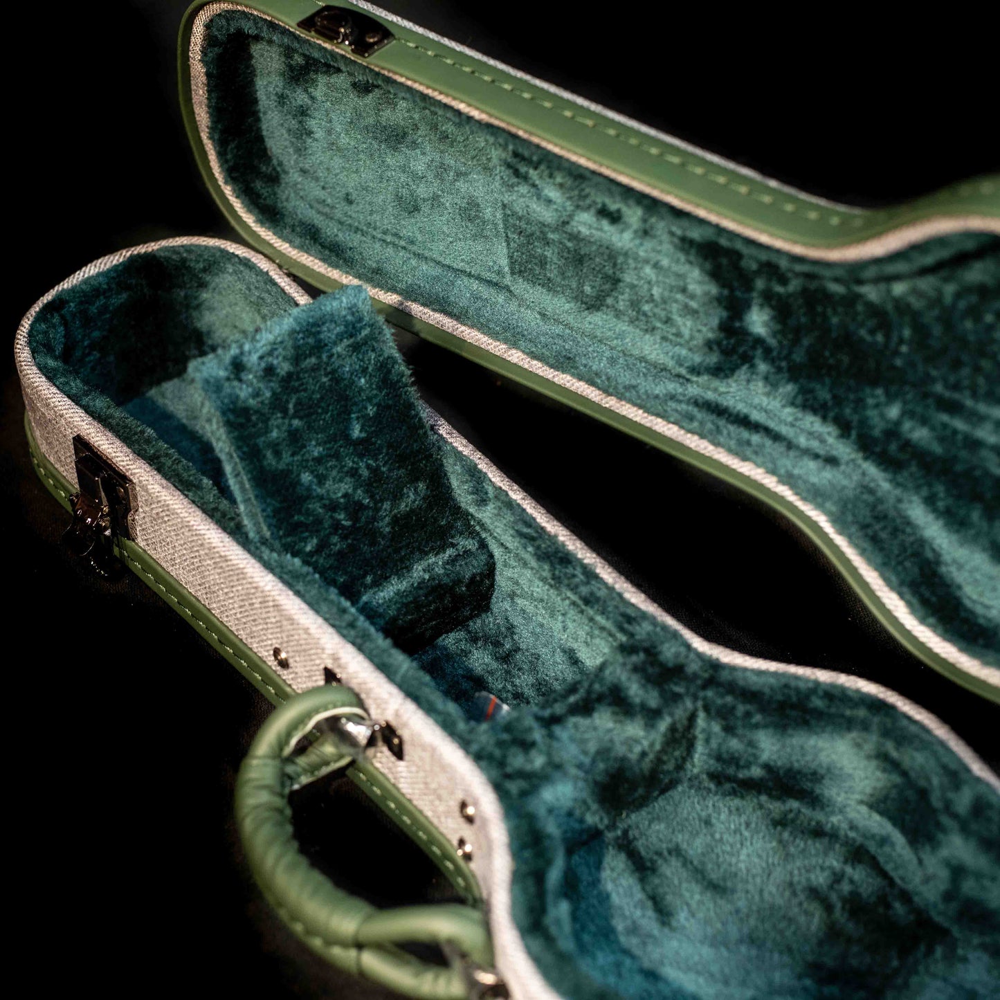 Hozen Guitars Green Label Ukulele Hardcase