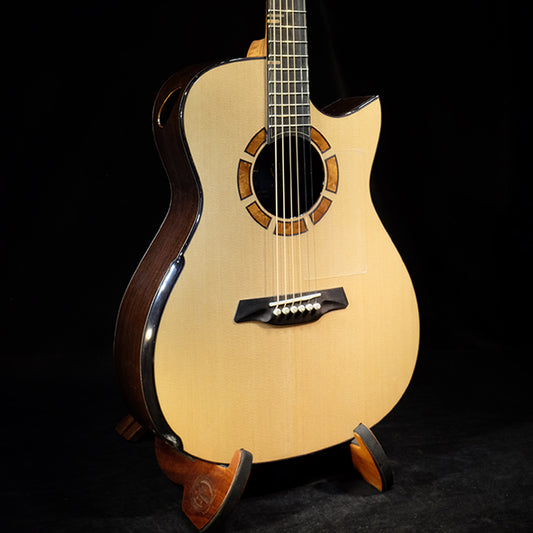 Blue Label | Deep OM Sitka Wenge | #112 Hold