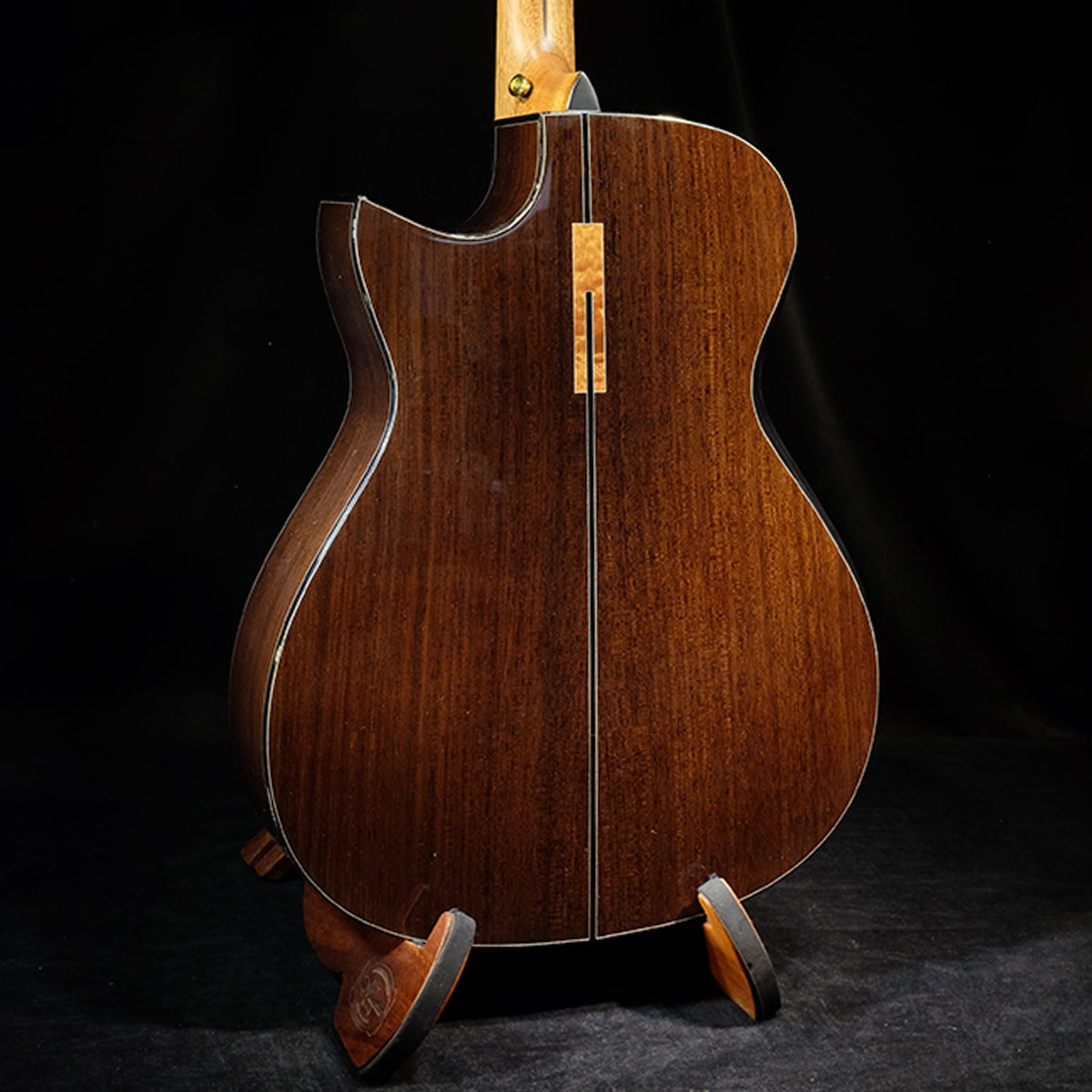 Blue Label | Deep OM Sitka Wenge | #112 Hold