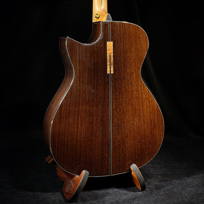 Blue Label | Deep OM Sitka Wenge | #112 Hold