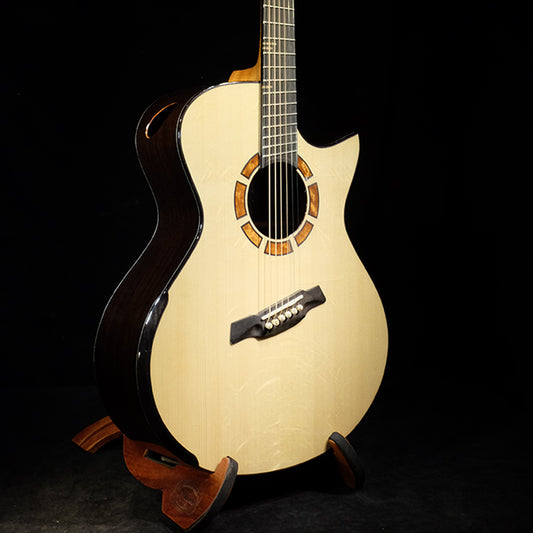 Blue Label | MJ Swiss Moon Wenge #119 | Fan Fret Hold