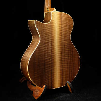 Blue Label | MJ Torrefied Red Cedar Flamed Walnut #168 | Fan Fret Hold