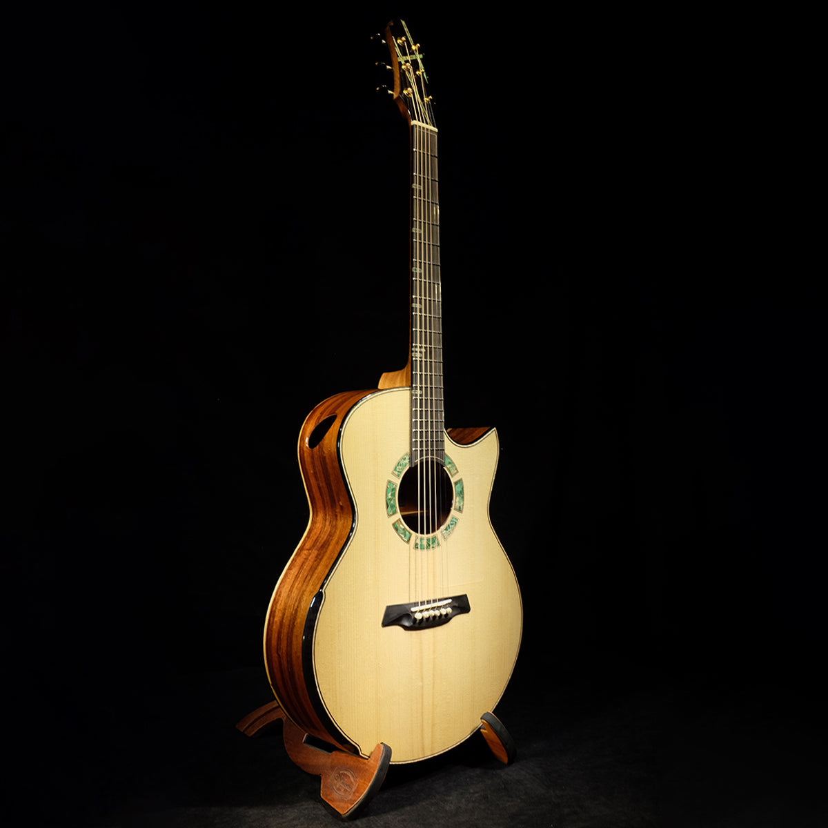 Blue Label | SJ Torrefied Adirondack Mexican Granadilo | #194 Hold