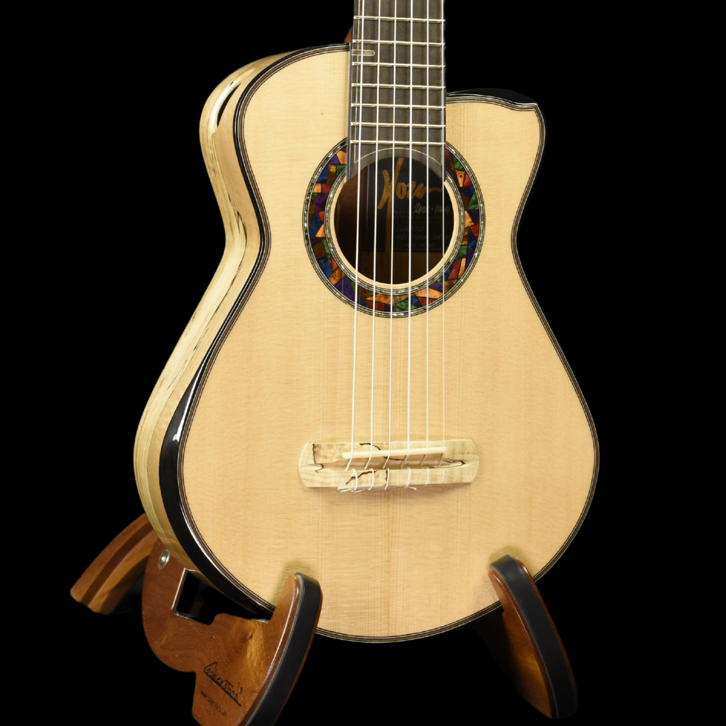 Green Label | Guitalele Sitka Spruce Flamed Maple