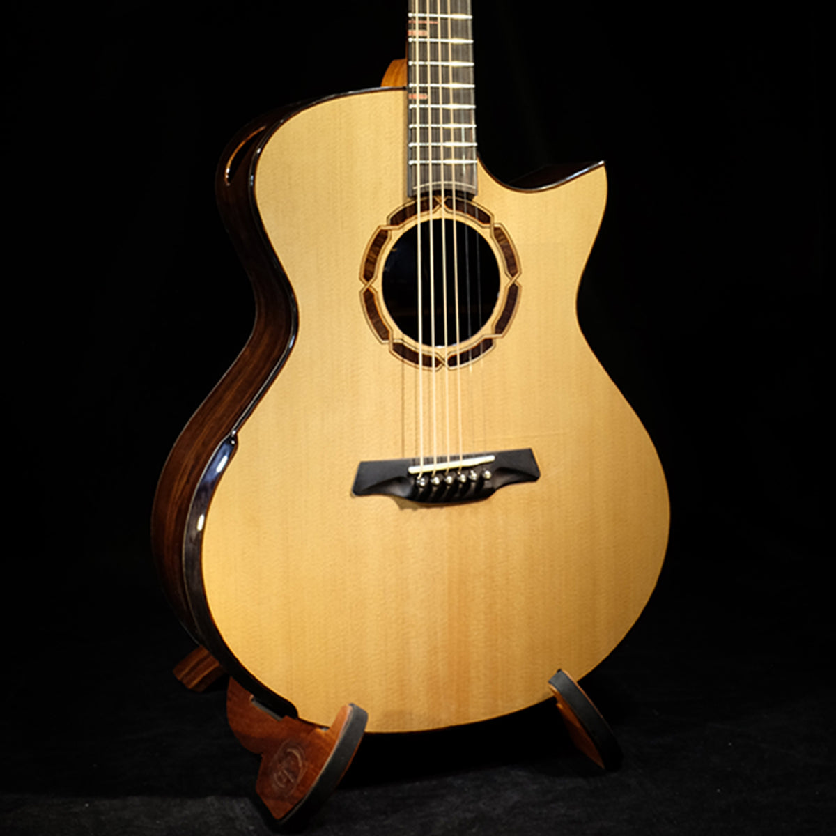 Blue Label | MJ Sitka Spruce Indian Rosewood | #1 Hold