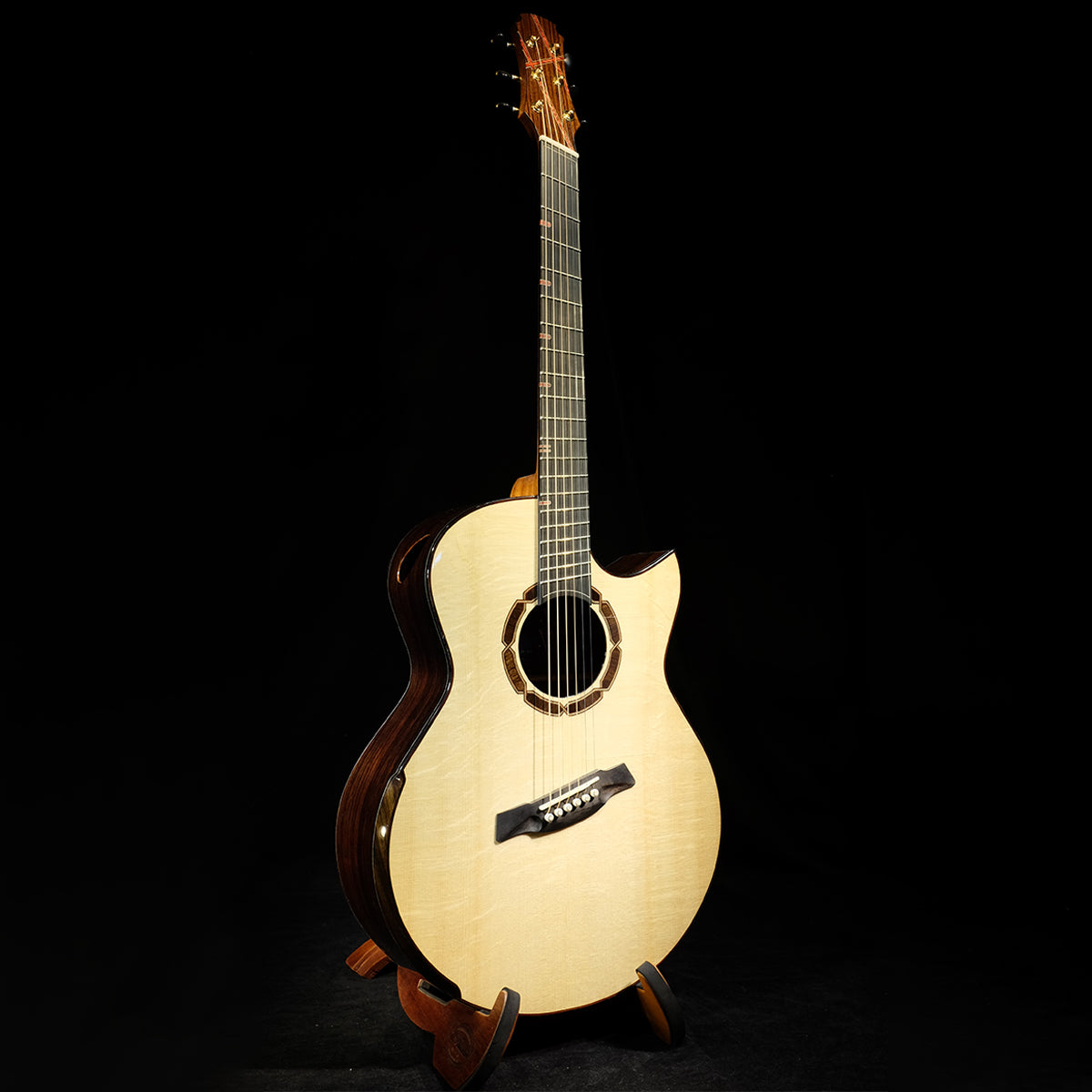 Blue Label | SJ Swiss Moon Indian Rosewood Fan Fret | #8 Hold