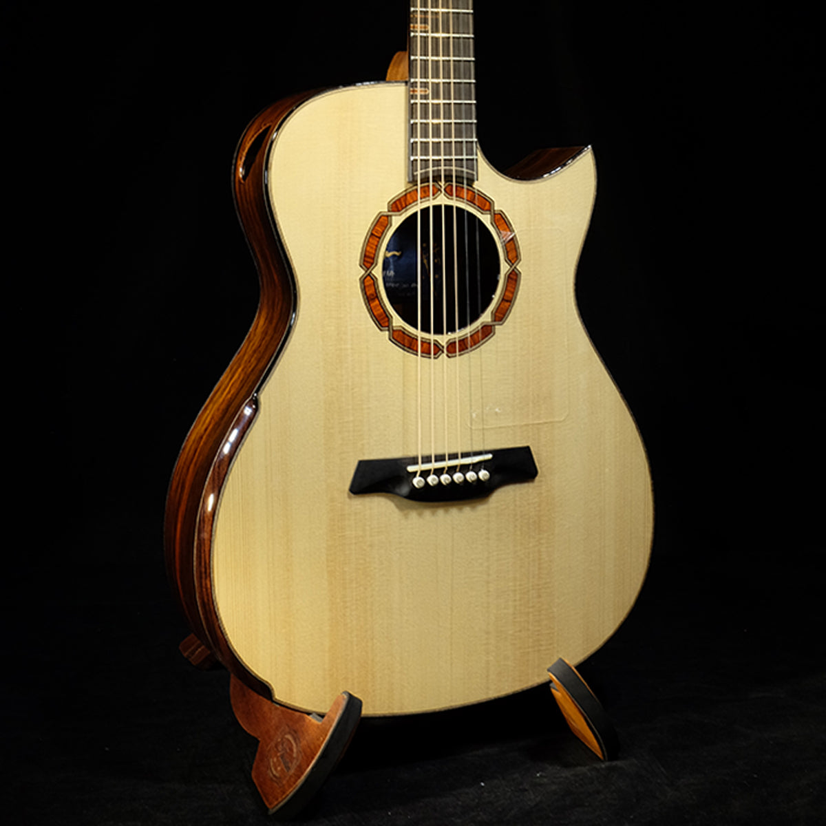 Blue Label | Deep OM Swiss Moon Mexican Cocobolo | #14 Hold