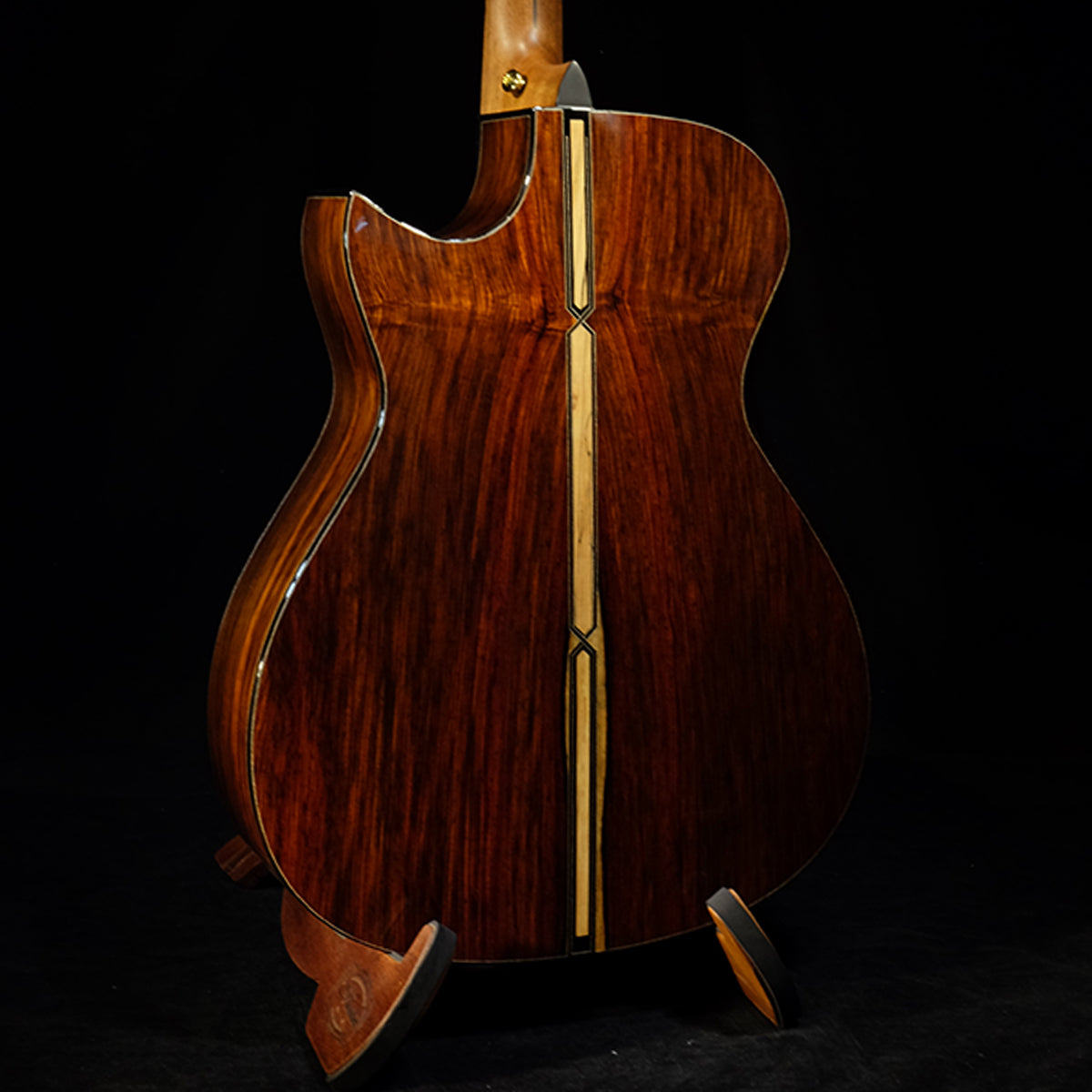 Blue Label | Deep OM Swiss Moon Mexican Cocobolo | #14 Hold