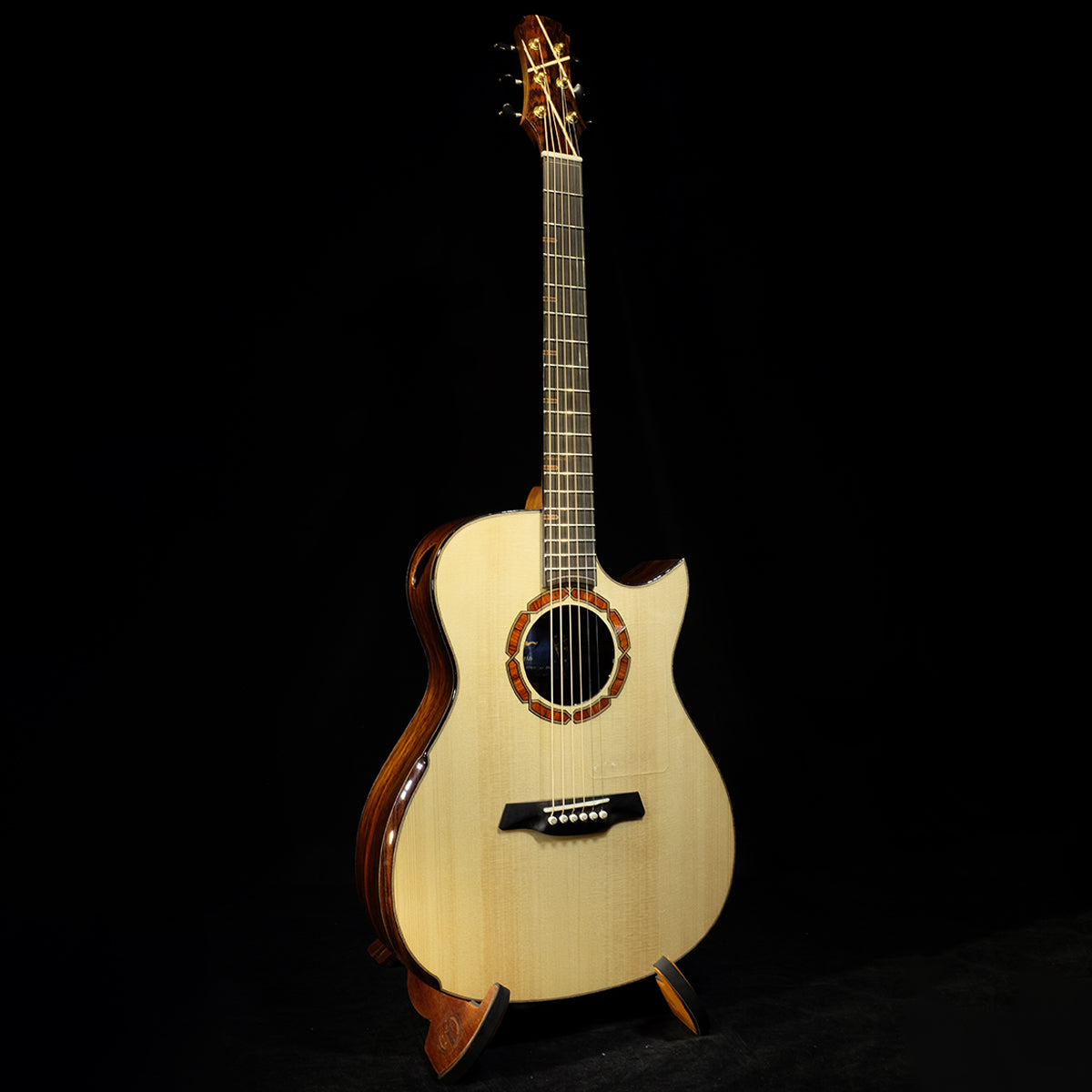 Blue Label | Deep OM Swiss Moon Mexican Cocobolo | #14 Hold