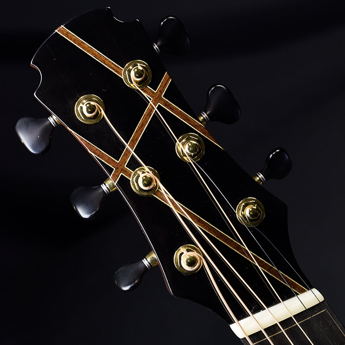 Blue Label | MJ Torrefied Swiss Flamed Walnut #141 | Fan Fret Hold