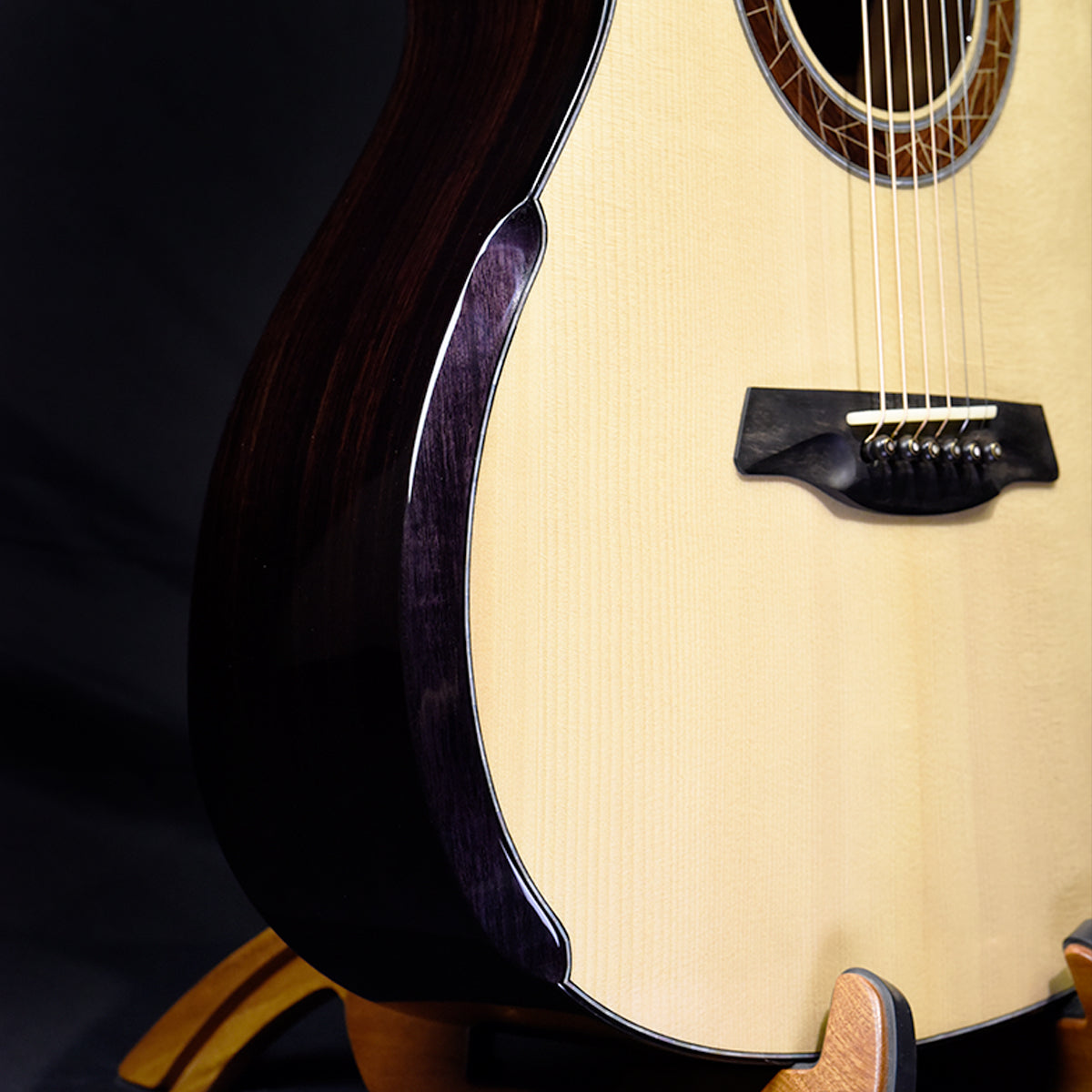 Blue Label OM Swiss Spruce with Indian Rosewood Rosewood | #220