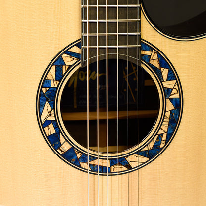 Blue Label | MD Torrefied Swiss Moon African Blackwood | #229 Hold