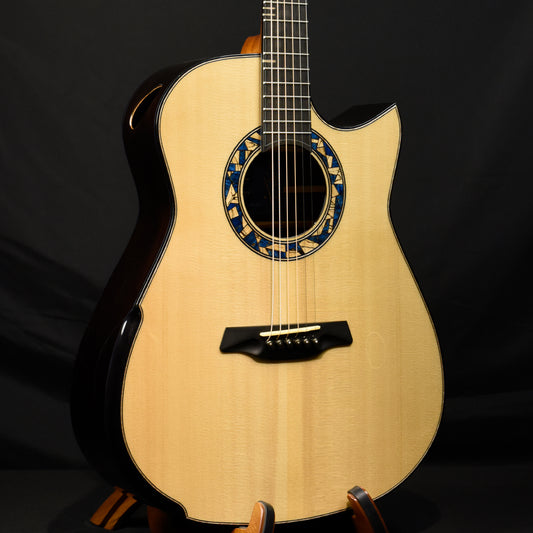 Blue Label | MD Torrefied Swiss Moon African Blackwood | #229 Hold
