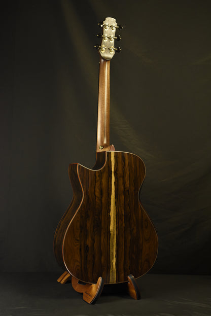 Blue Label | Deep OM Swiss Spruce Mexican Ziricote | #282 | Fan Fret