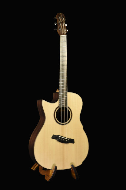 Black Label | Deep OM Torrified Sitka Spruce Indian Rosewood -