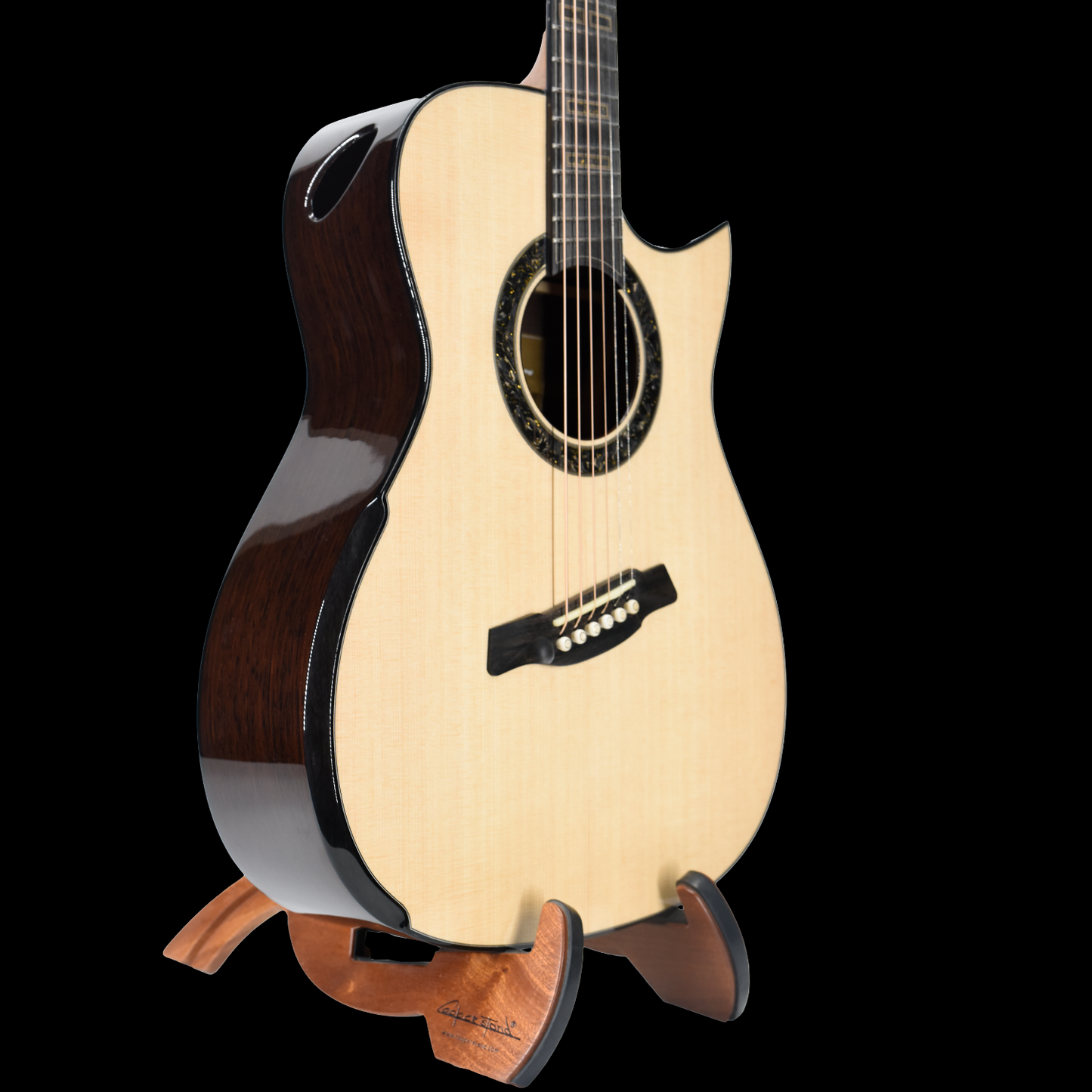 Gold Label | Deep OM Sitka Spruce Wenge Fanned Fret | Hold