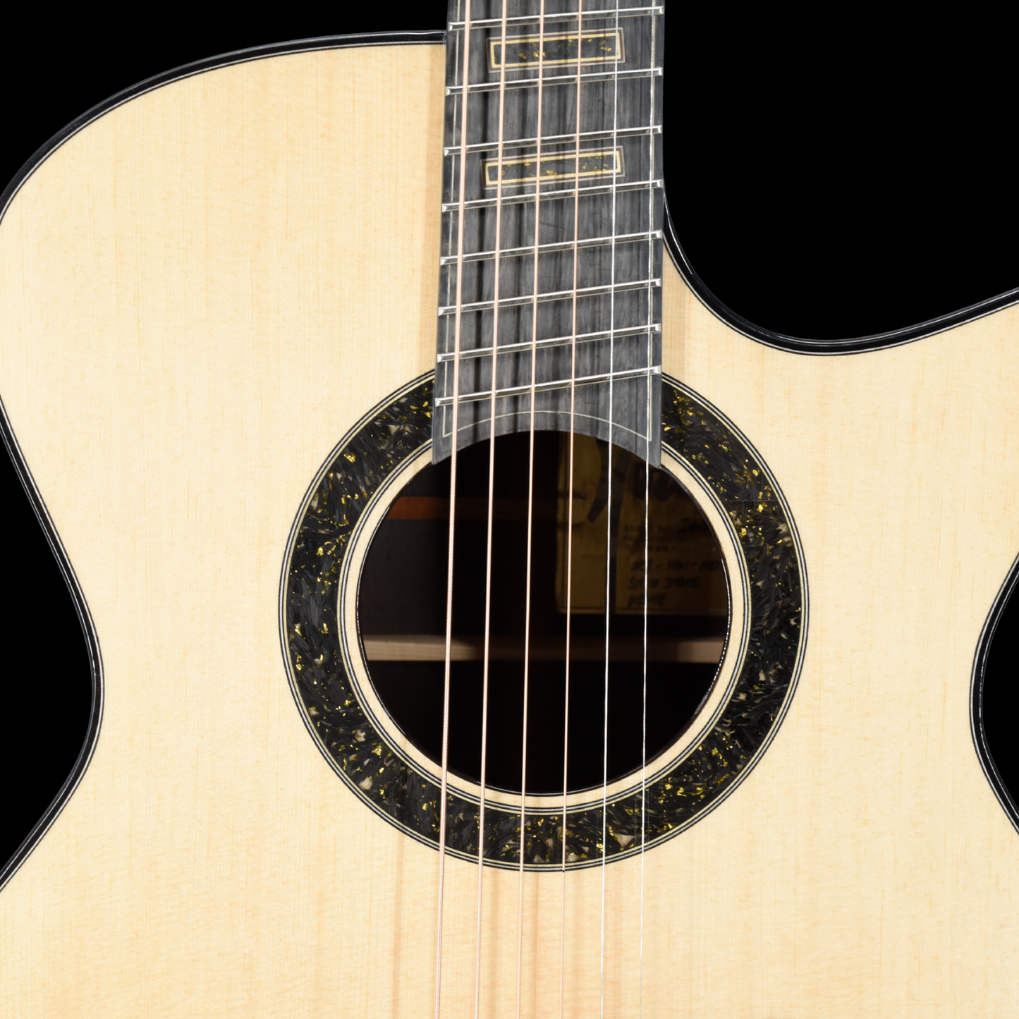 Gold Label | Deep OM Sitka Spruce Wenge Fanned Fret | Hold
