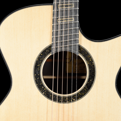 Gold Label | Deep OM Sitka Spruce Wenge Fanned Fret | Hold