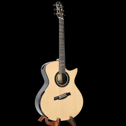 Gold Label | MD Sitka Spruce Wenge Fanned Fret | Hold