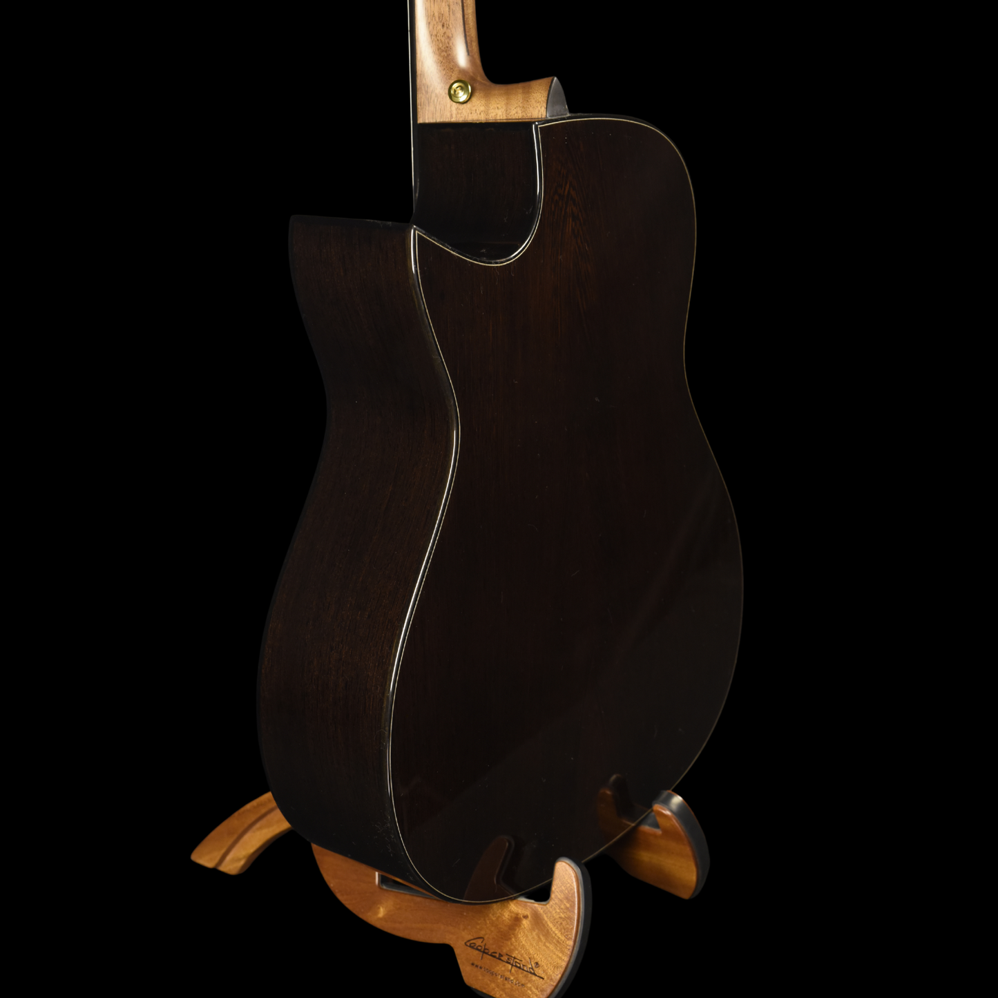 Gold Label | Deep OM Sitka Spruce Wenge |