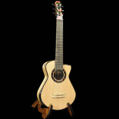 Green Label | Guitalele Sitka Spruce Flamed Maple