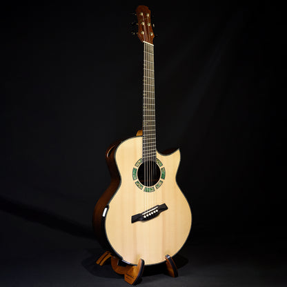 Blue Label | SJ Swiss Moon Madagascar Rosewood Fan Fret | #94 Hold
