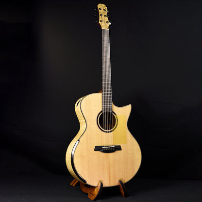 Black Label | MJ Sitka Spruce Flamed Maple
