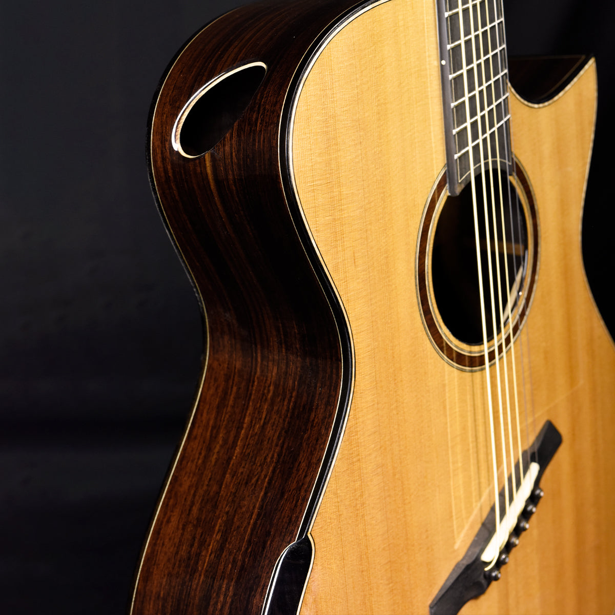 Black Label | MJ Sitka Spruce Indian Rosewood Baritone Fan Fret