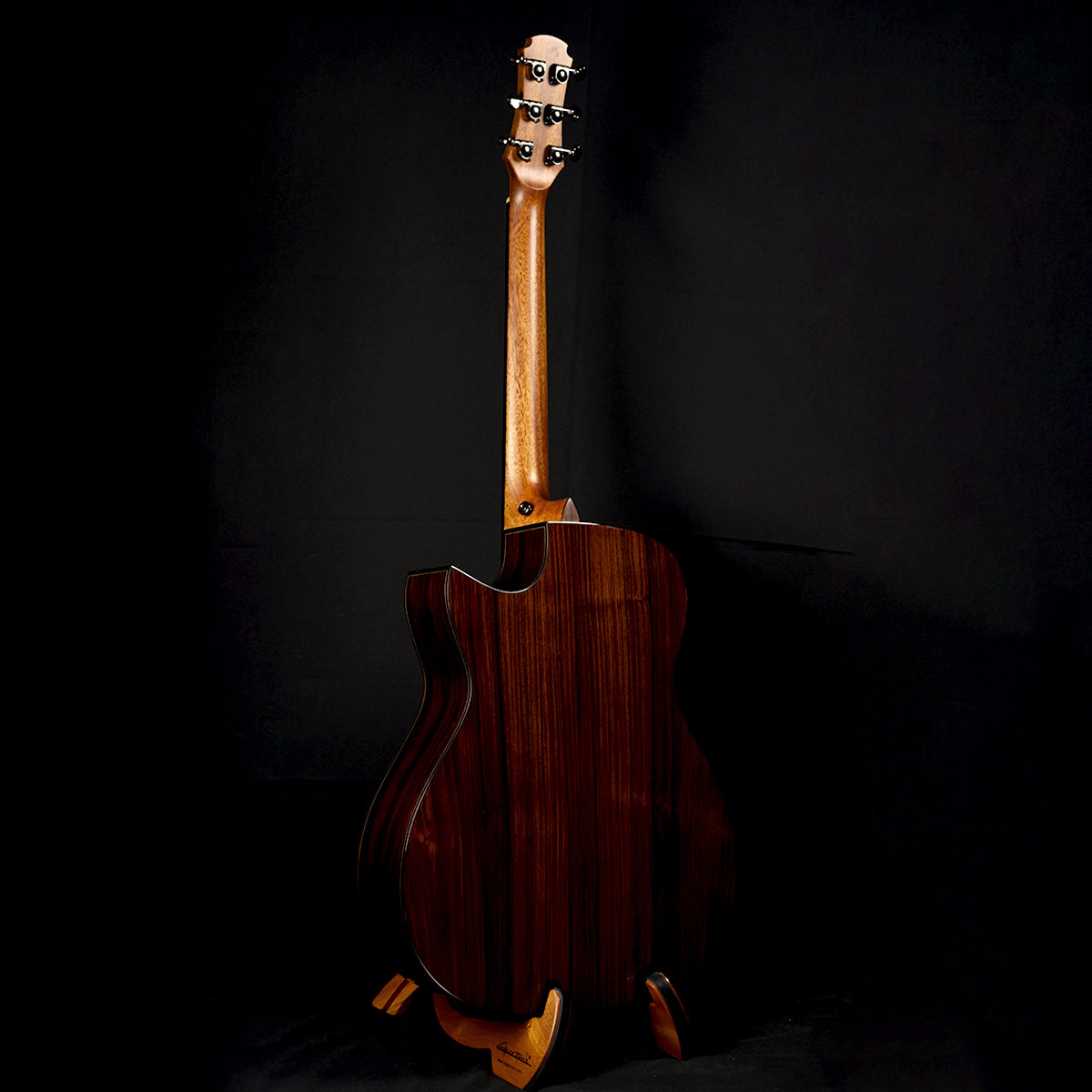 Black Label | Deep OM Sitka Spruce Indian Rosewood