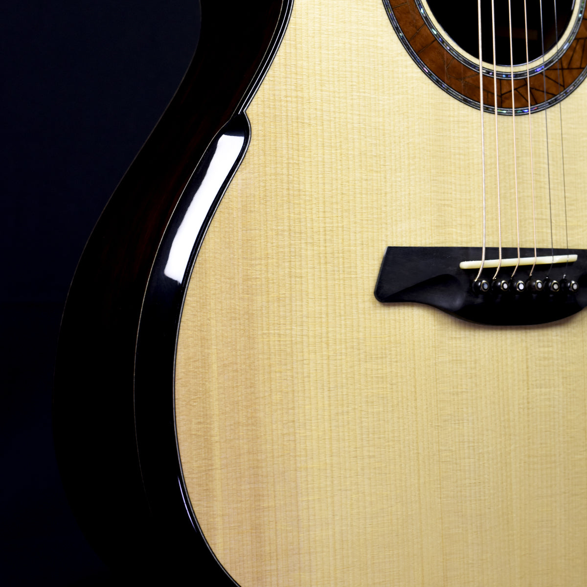 Blue Label | Deep OM Torrified Adirondack Madagascar Rosewood Falcate | #223 Hold