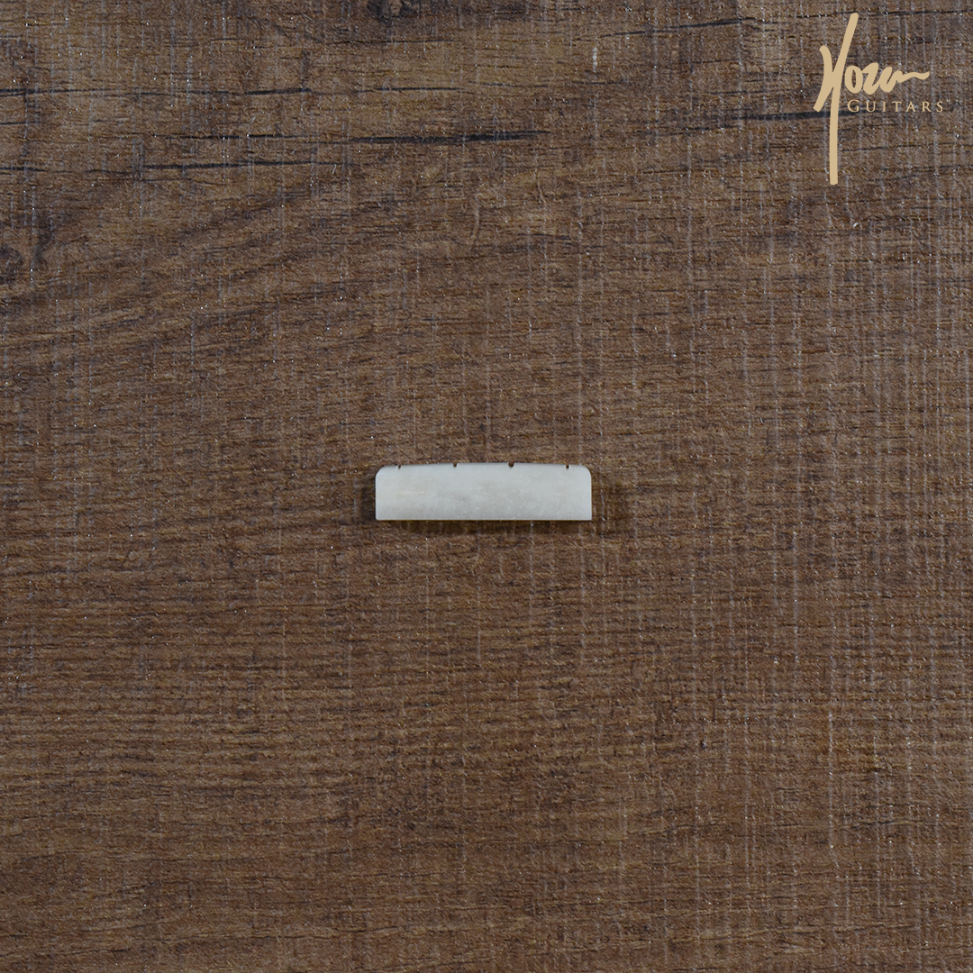 Hozen Ukulele Bone Nut