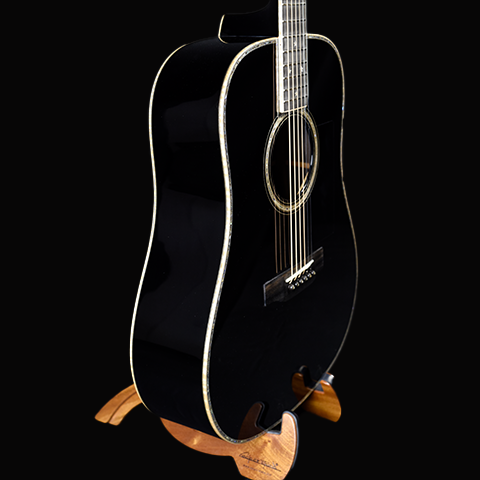 Red Deluxe | CASH | DR Torrefied Sitka Indian Rosewood Black